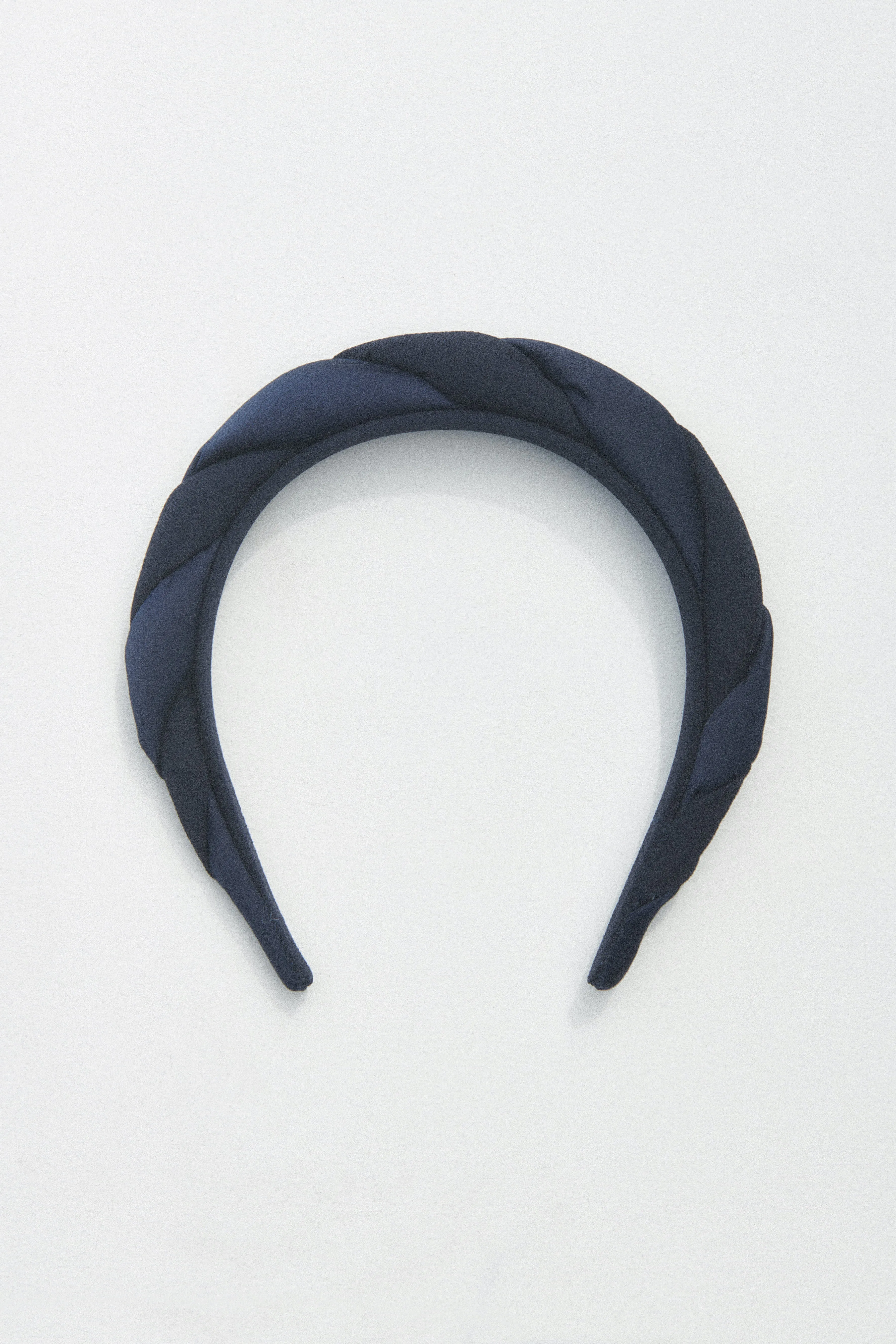CLASSIC TWISTED HEADBAND