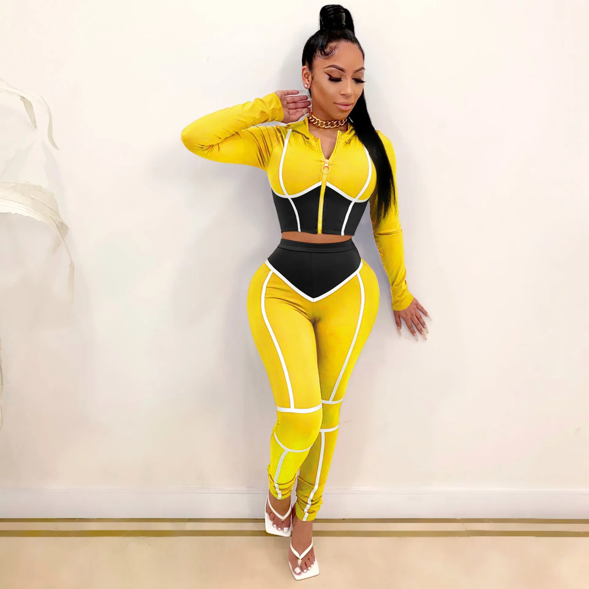 Contrast color sports suit (AY1355)