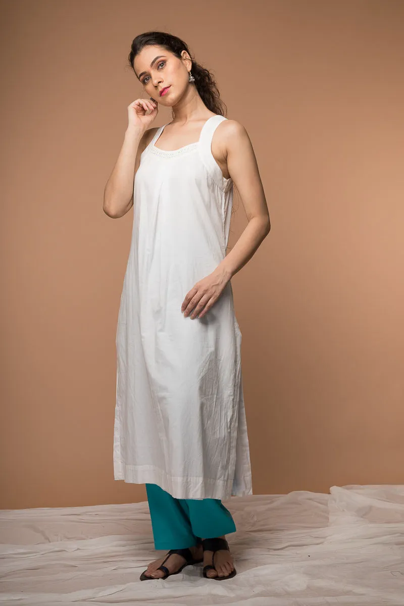Cotton Razer back Kurta with Kantha embroidery and Pant in White & Aqua Blue (Set of 2)