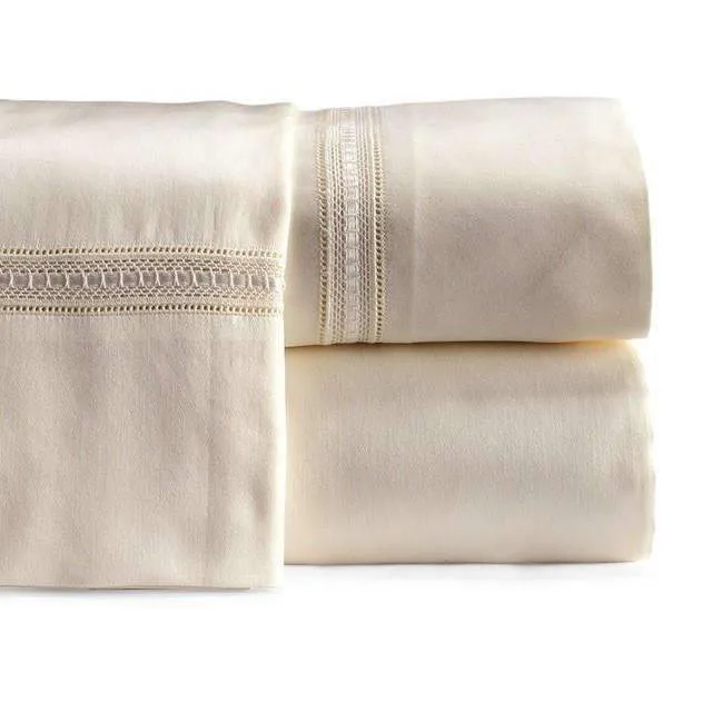 Diamante Flat Sheet by Sferra