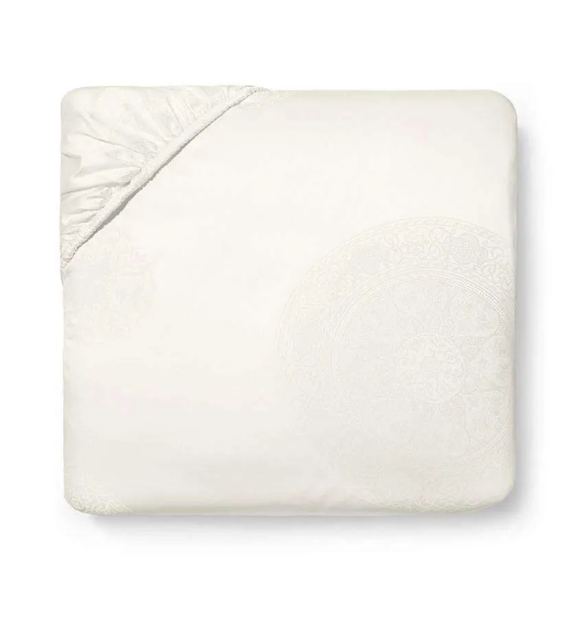 Giza 45 Medallion Fitted Sheet by Sferra