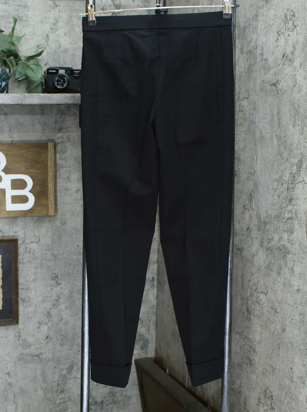 Isaac Mizrahi Live! Petite 24/7 Stretch Cuffed Straight Leg Pants