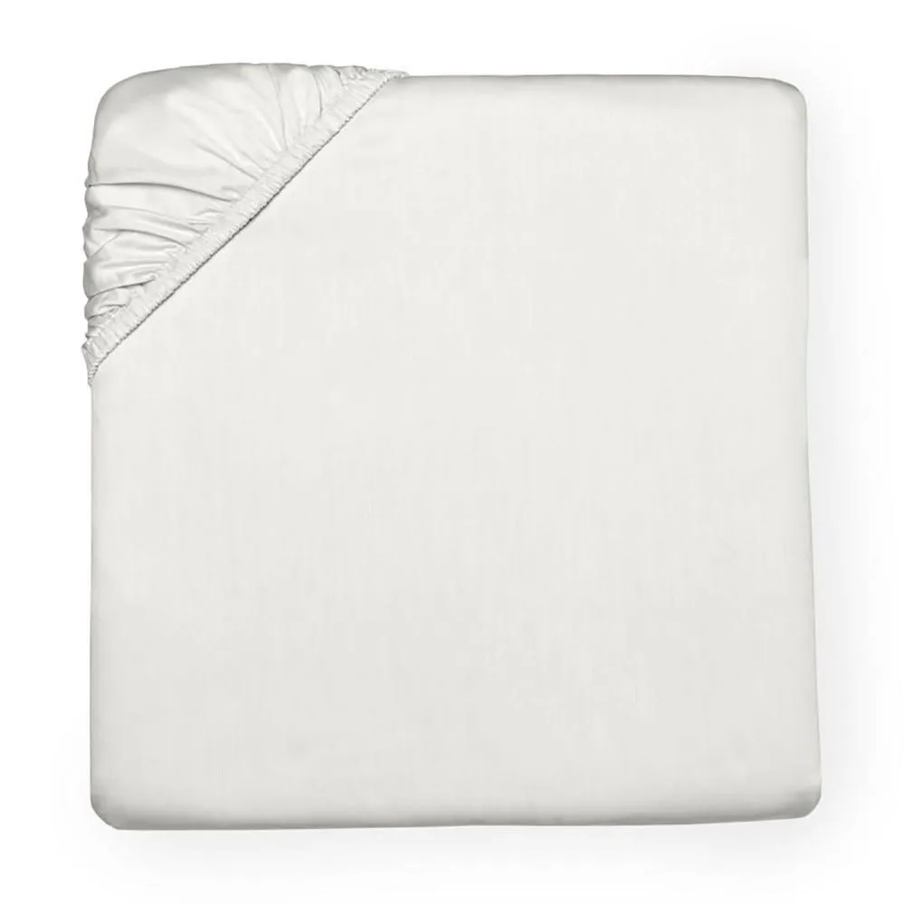 Larro Fitted Sheet by Sferra