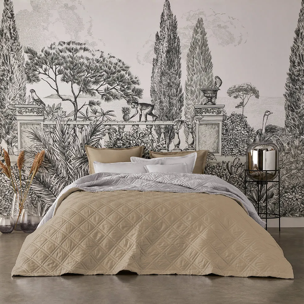 merveille quilted coverlet