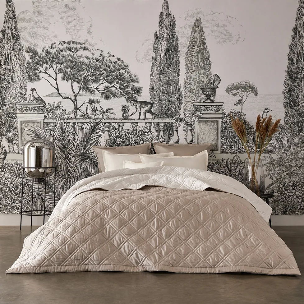merveille quilted coverlet
