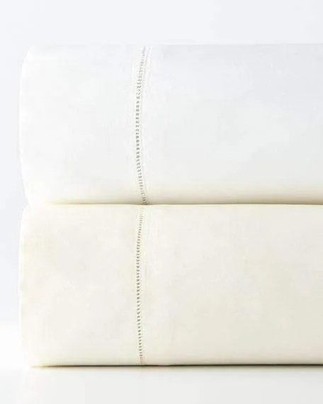 Milos Flat Sheet by Sferra
