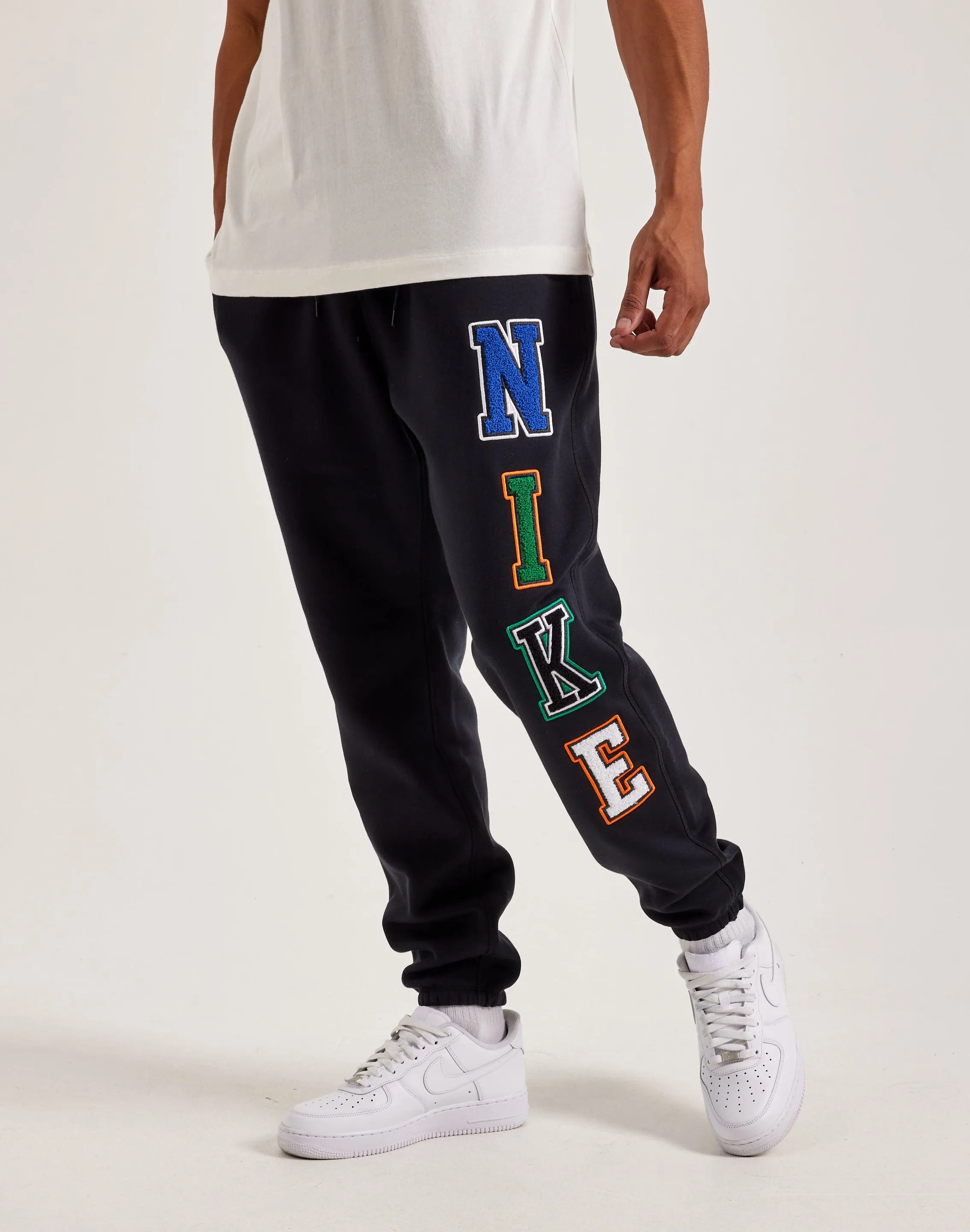 Nike Club Fleece Sweatpants