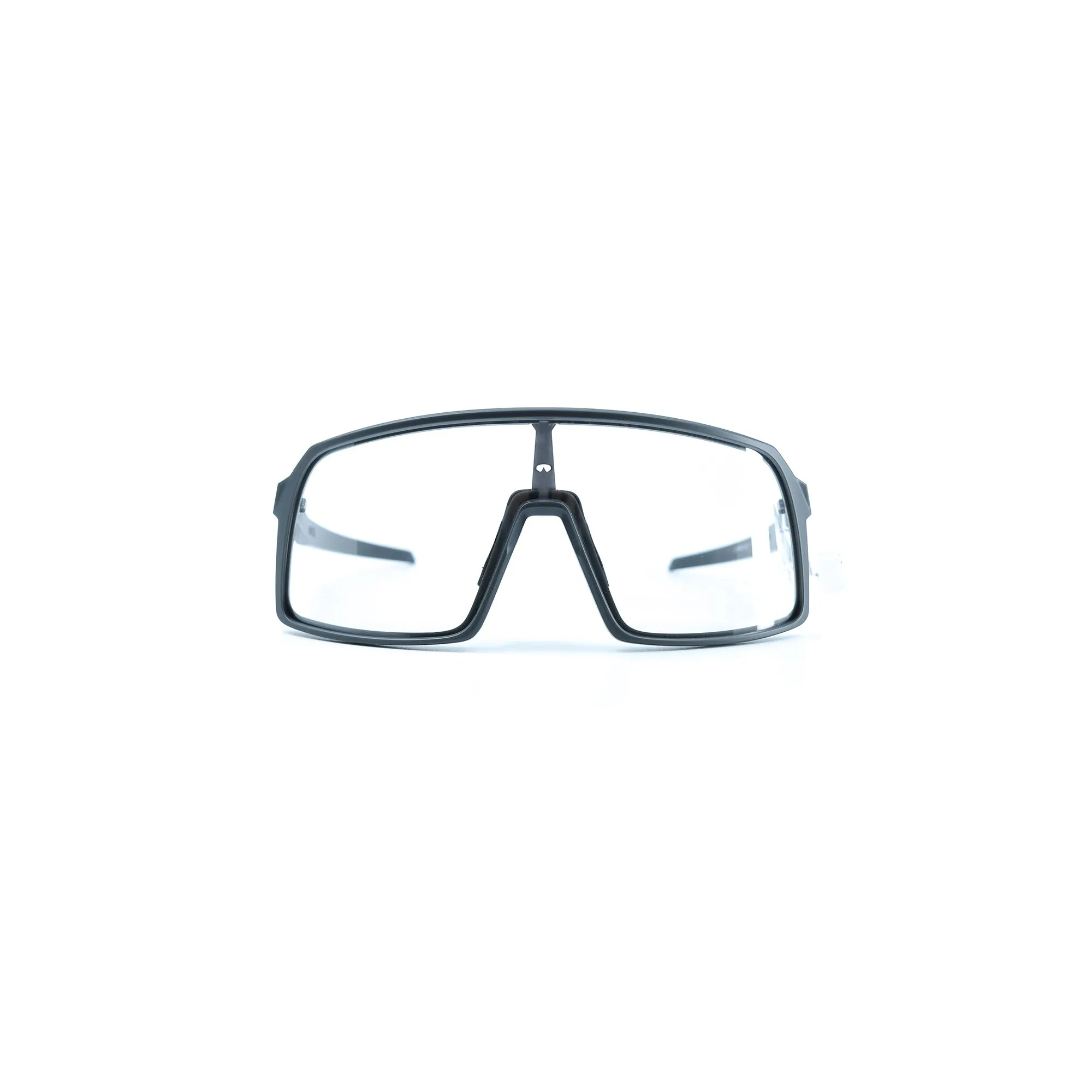 Oakley Sutro Sunglasses - Matte Carbon (Clear To Black Iridium Photochromic Lens)