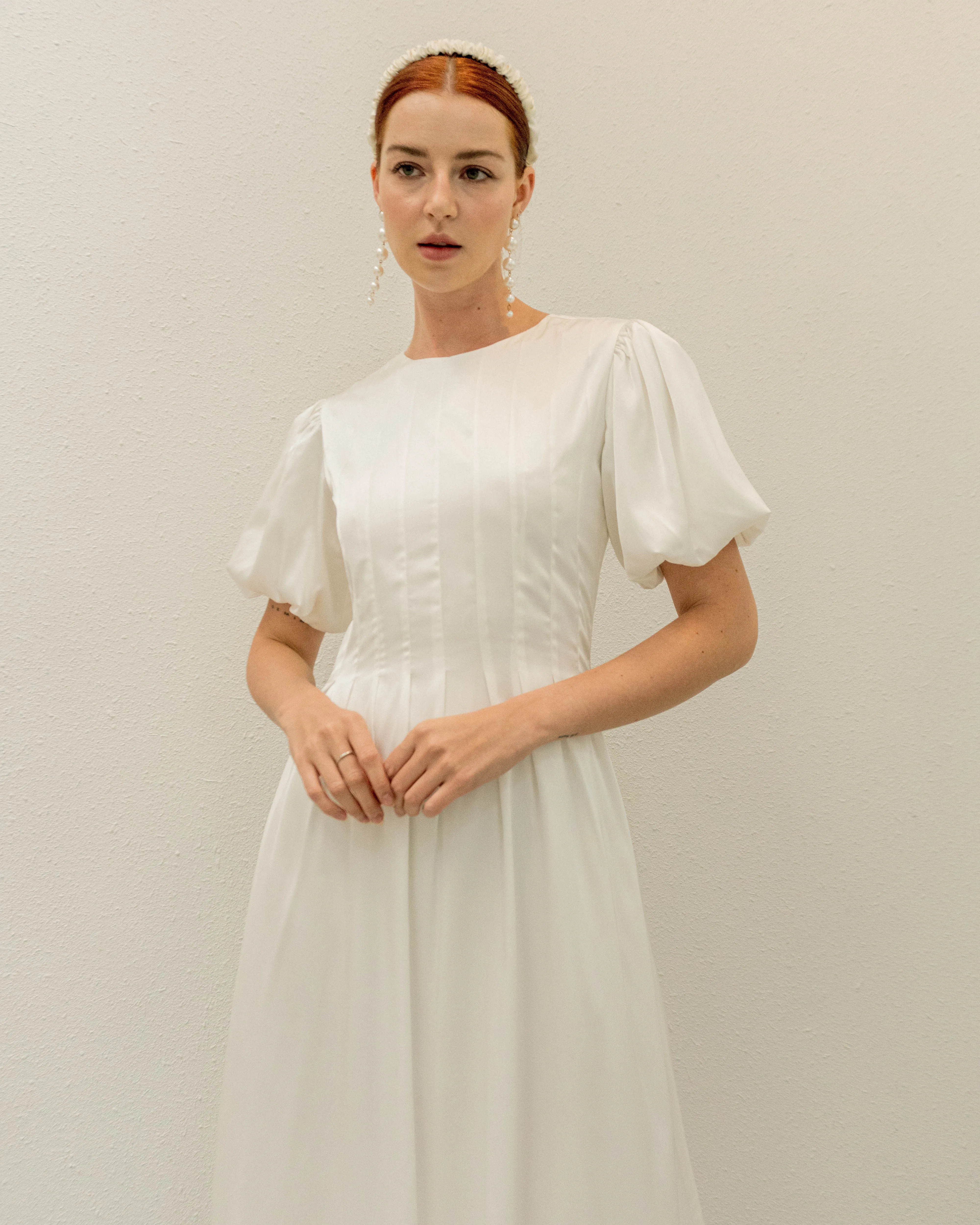 Peppa Puff Sleeves Tea Length Dress
