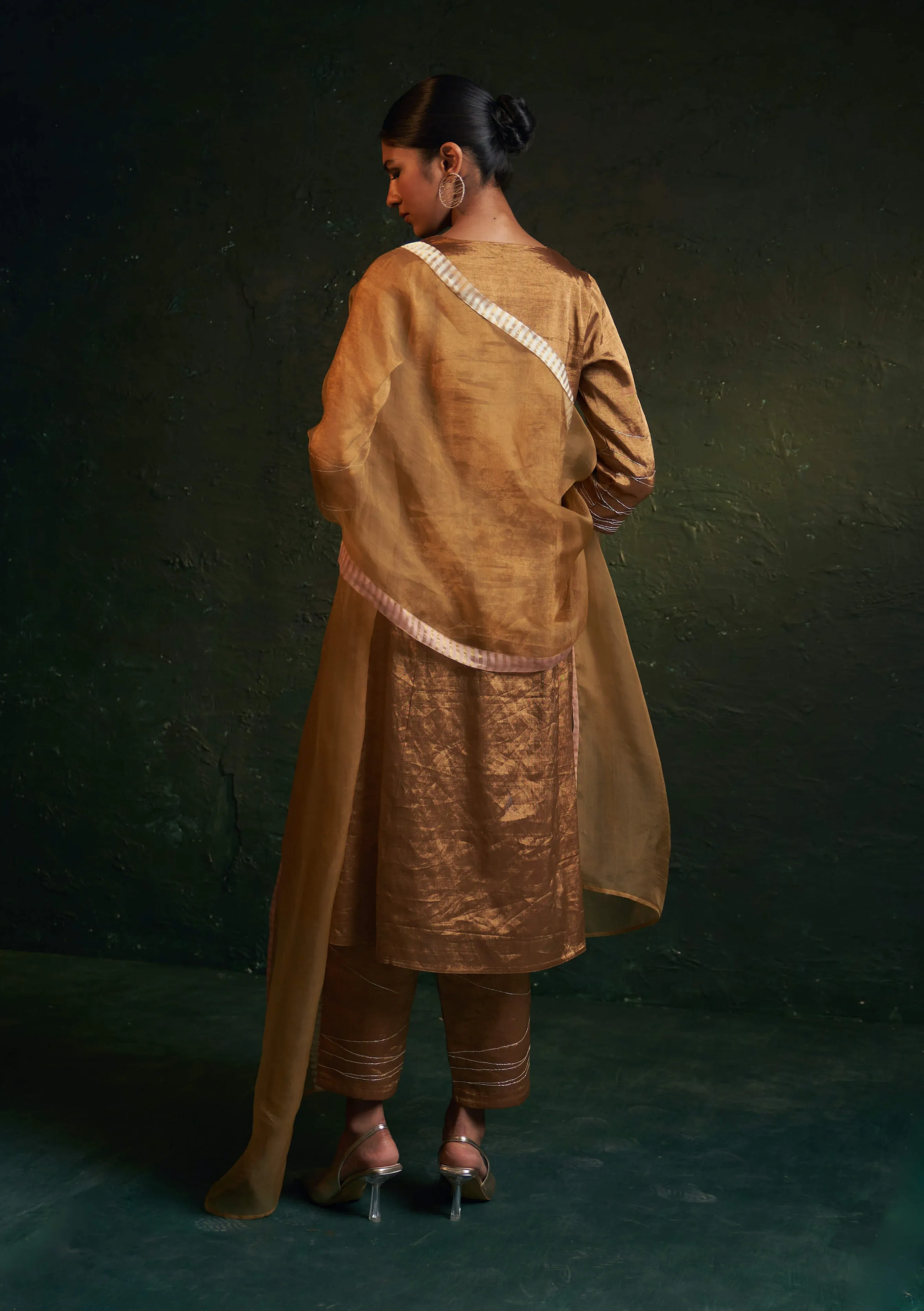 Regal gold gathered kurta set