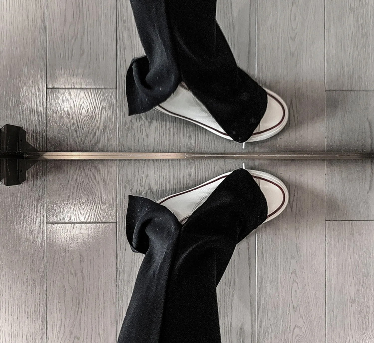 Slit Flared Legging Pant