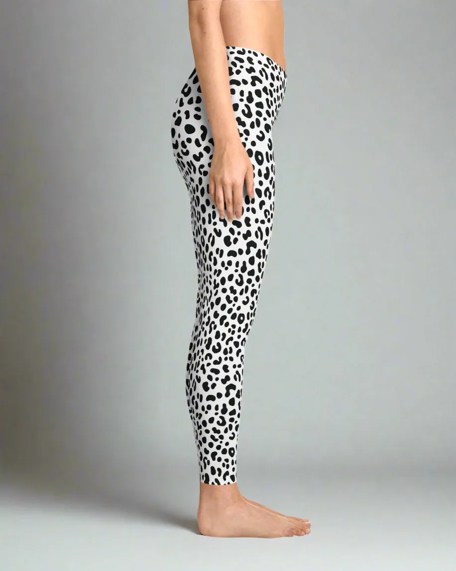 Snowy Leopard Animal Print Leggings