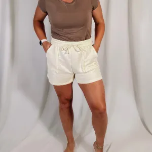 Travel Day Shorts - Vanilla