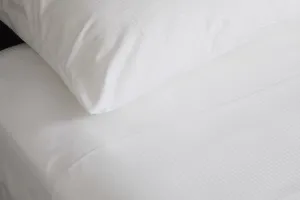 Villena Fitted Sheet