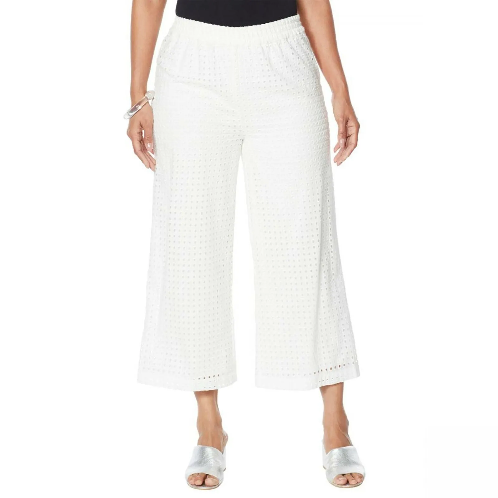WynneLayers Women's Lined Eyelet Pull On Crop Pants Cloud White Medium